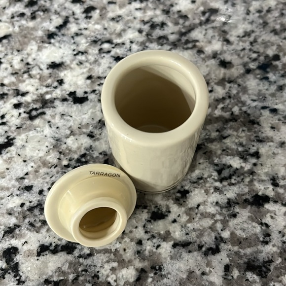 Vintage TARRAGON The Lenox Spice Garden 1992 Fine Porcelain Spice Jar Cook wear - Picture 8 of 9